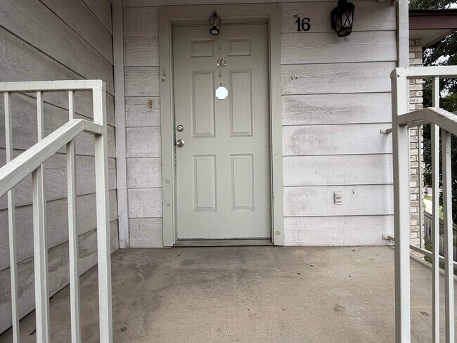 Photo - 1206 International Blvd Unit 16