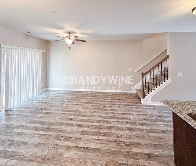 Photo - 1916 Old Dogwood