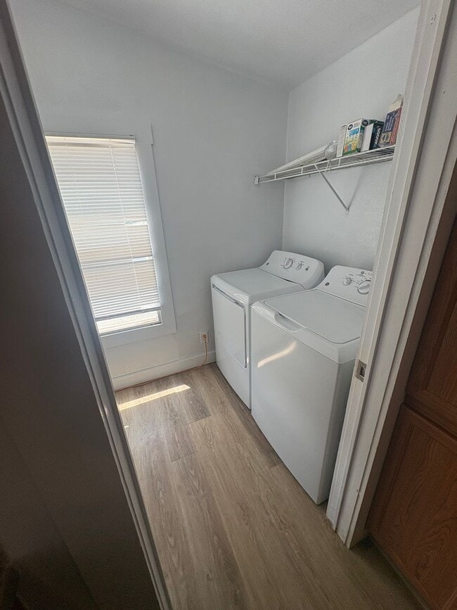 Photo - 3 bedroom 2 bath in Highland Terrace