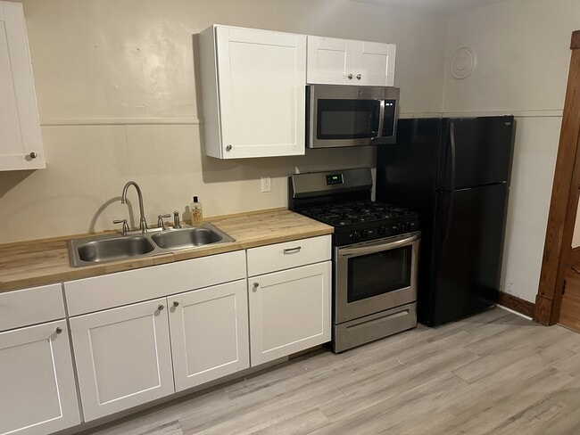 Photo - 32 Highland Ave