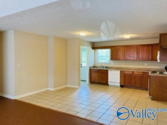 Photo - 144 Kinney Rd Unidad 144