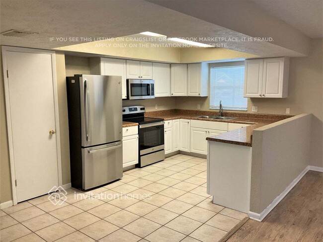 Photo - 3831 Parkside Dr