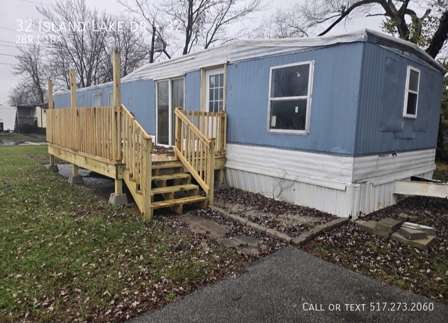 Photo - 32 Island Lake dr-32
