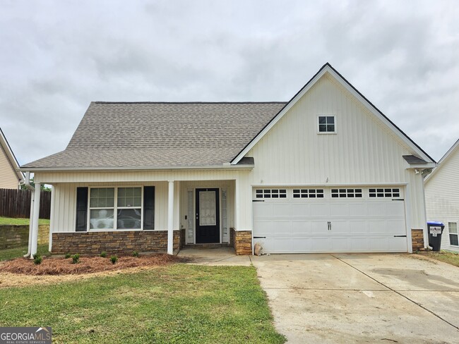 Building Photo - 45 Manchester Ln