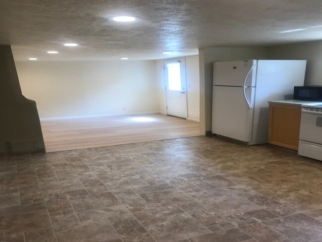 Photo - 1004 S 1500 E Unit 1