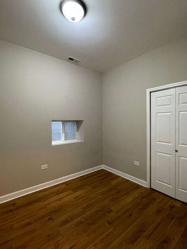 Photo - 1734 W Division St Unit 3F