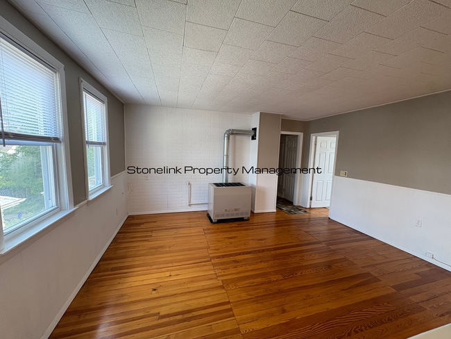 Photo - 1880 Smith St Unit 2