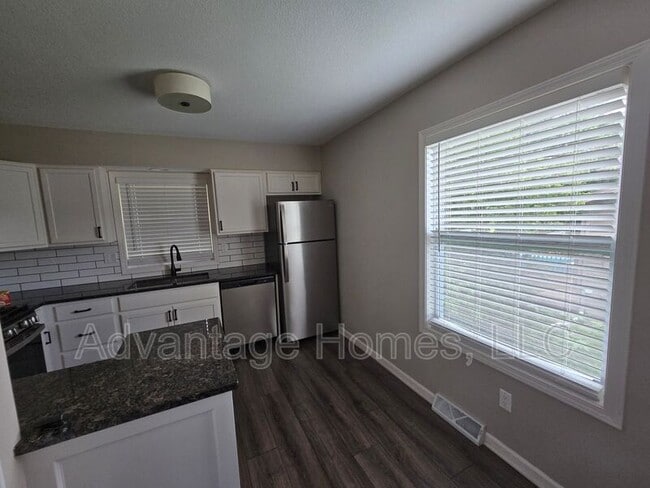 Photo - 423-423 N Marion St Unidad 423 N Marion St