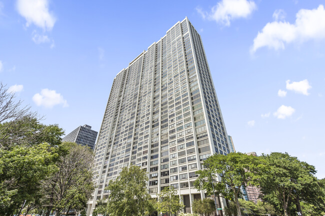 Photo - 2800 N Lake Shore Dr Condo Unit 3201