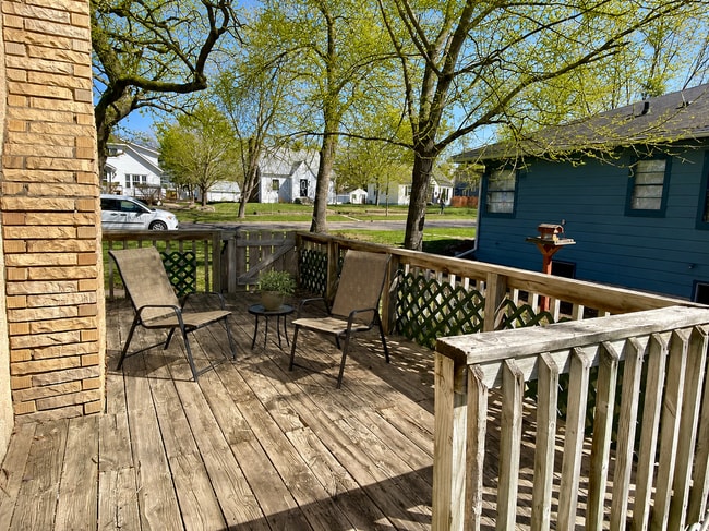Photo - Charming 2BR/2.5 BA Anoka Home Available 8/1! Walk to Downtown