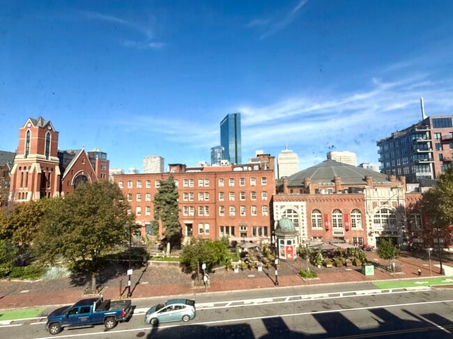 Photo - 550 Tremont St Unit 3