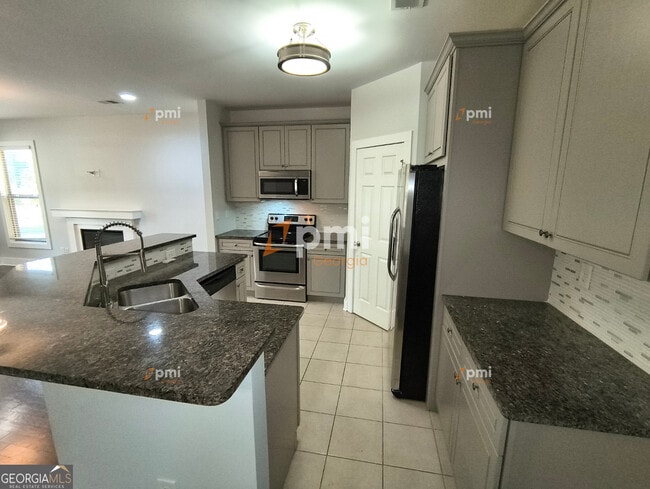 Photo - 1778 Maple Walk Cir SW