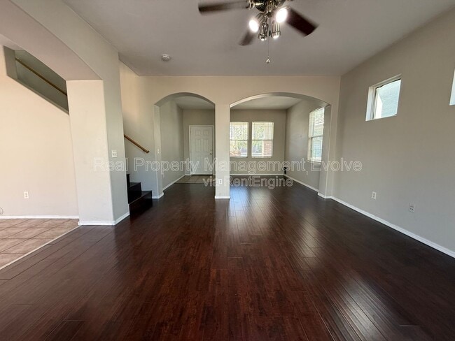 Photo - 3930 W Irwin Ave