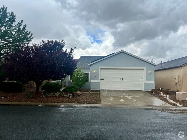 Building Photo - Gorgeous home in Viewpoint!