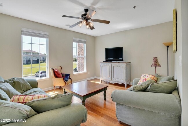 Photo - 1790 Queen Anne Unit 1