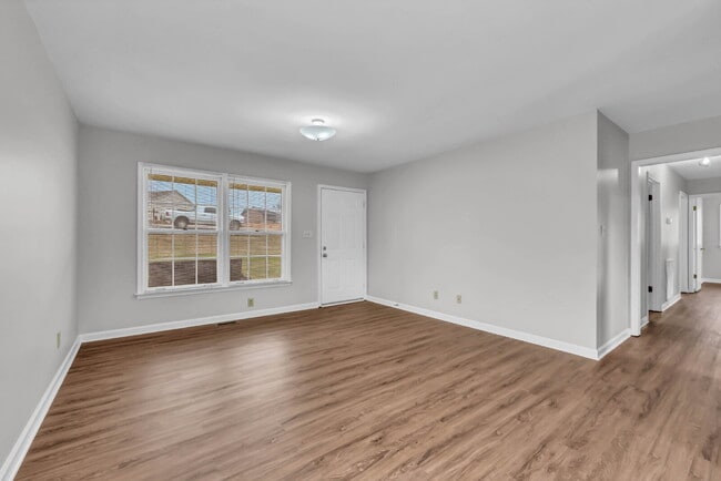 Photo - This charming rental in a convenient Clarksville location!