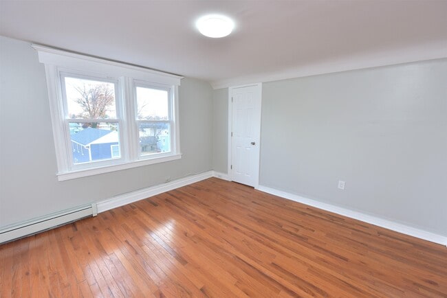 Photo - 173 Watson Ave