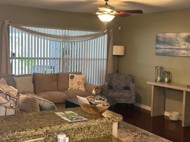 Photo - 1244 W Lakes Dr