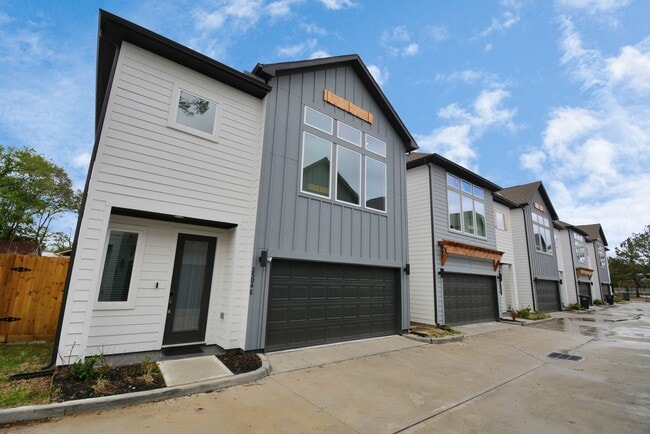 Photo - 2504 W Tidwell Rd