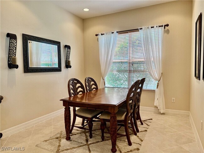 Photo - 10419 Carolina Willow Dr