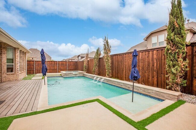 Photo - 1614 Thoroughbred Ln