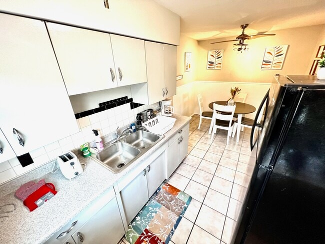 Photo - 3001 Boudinot Ave Unidad Apartment 3