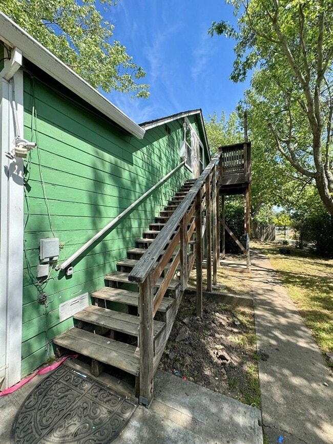 Photo - 130-142 Underhill Drive Unit 138