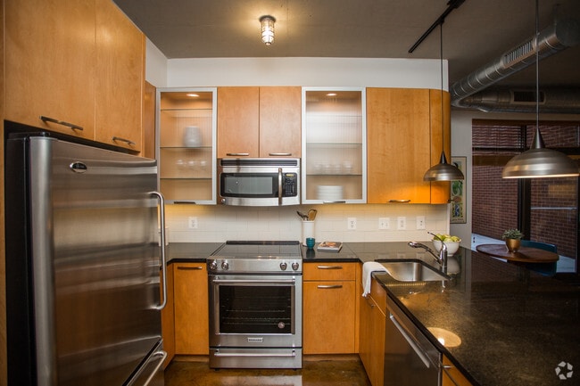 The DeSoto Apartments
