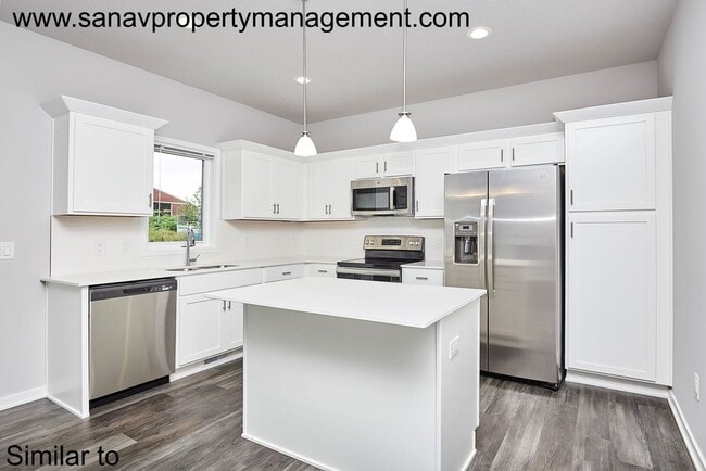 Photo - Modern Look 2 Story house!! Waukee Schools!! Great Neighbourhood!