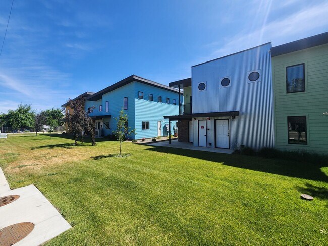 Photo - 1914 SunnyRidge Rd Apartment Unit 3