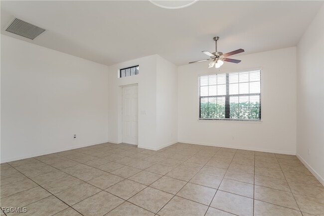 Photo - 945 SW 6th Pl