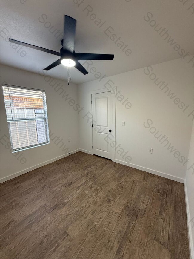 Photo - 3521 Ethan Ave Unit B