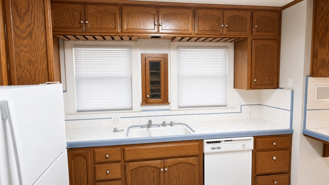 Photo - 322 W 23rd St