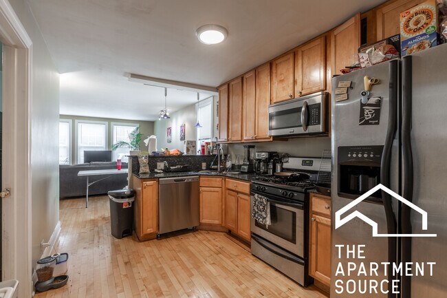 Photo - 1059 W Fry St Apartment