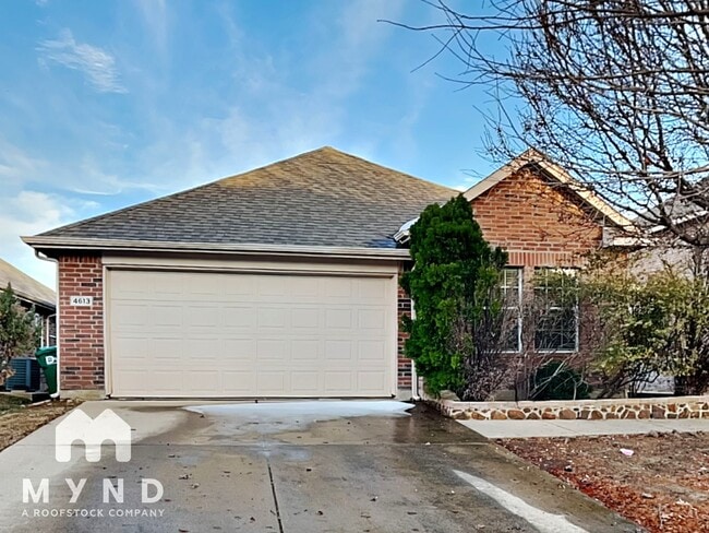 Building Photo - 4613 Redbud Dr