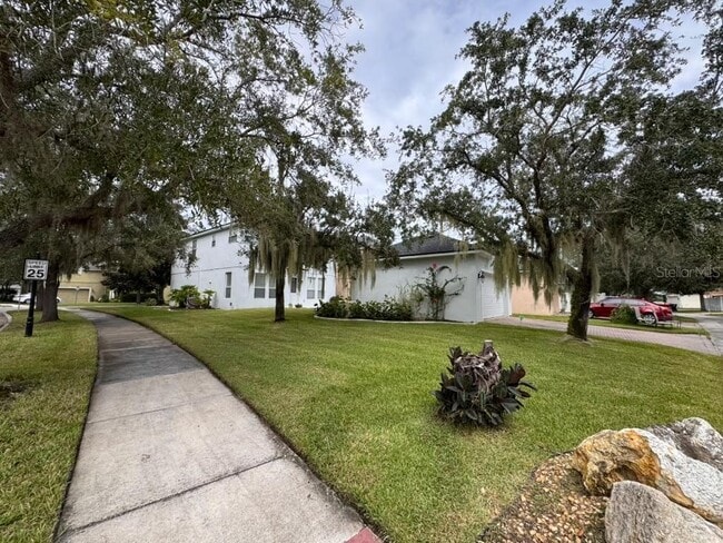 6466 Old Carriage Rd