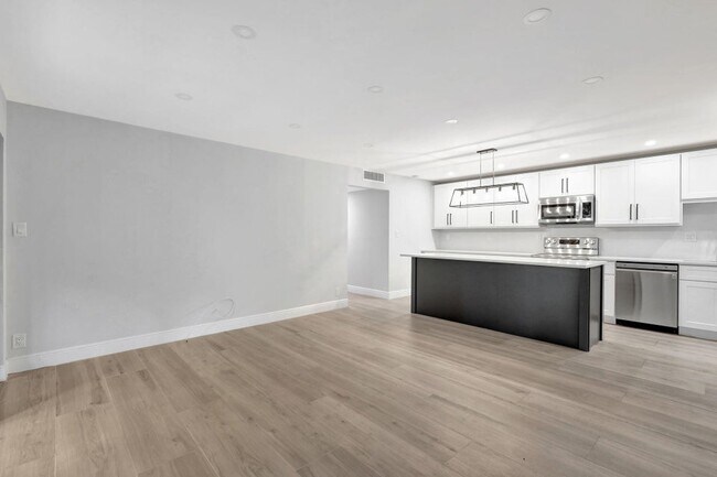 Photo - 15492 Lakes of Delray Blvd Unit 101