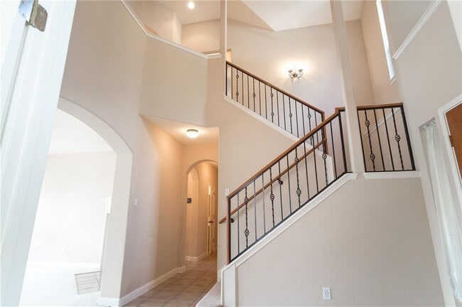 Photo - 1411 River Birch Way