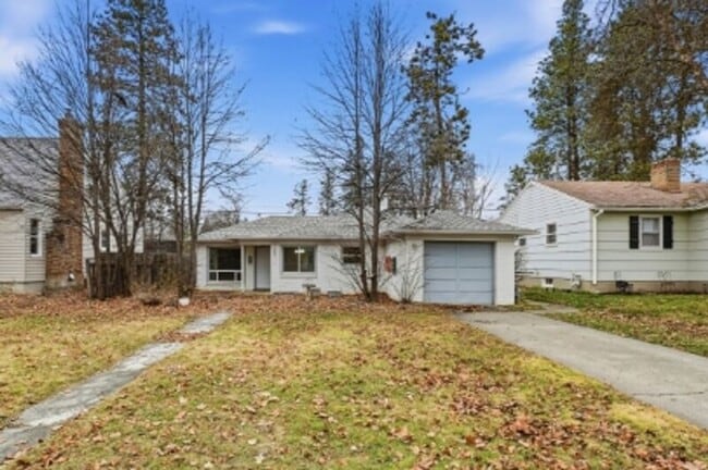 Photo - 1307 E Thurston Ave