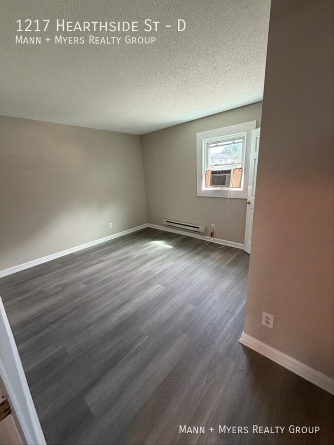 Photo - 1217 Hearthside St Unit D