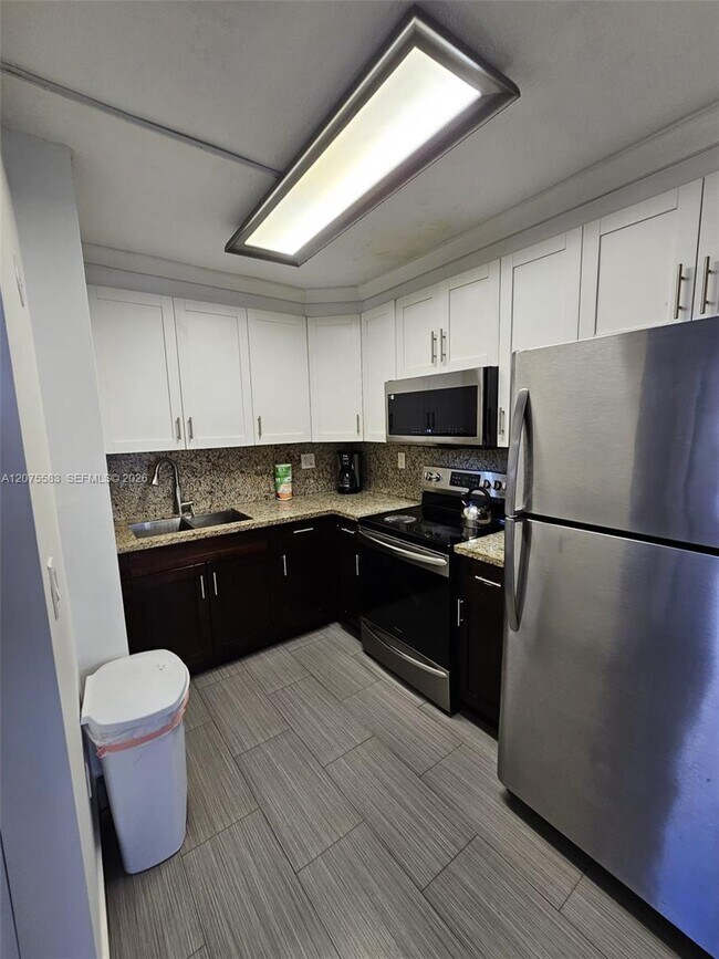 Photo - 3605 Indian Creek Dr Unidad 404