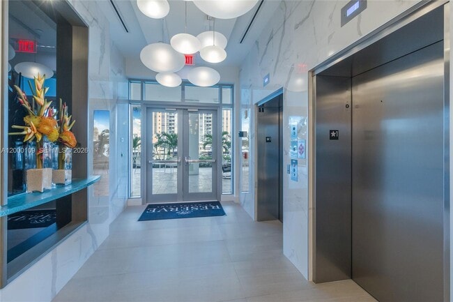 Photo - 17111 Biscayne Blvd Unit 903