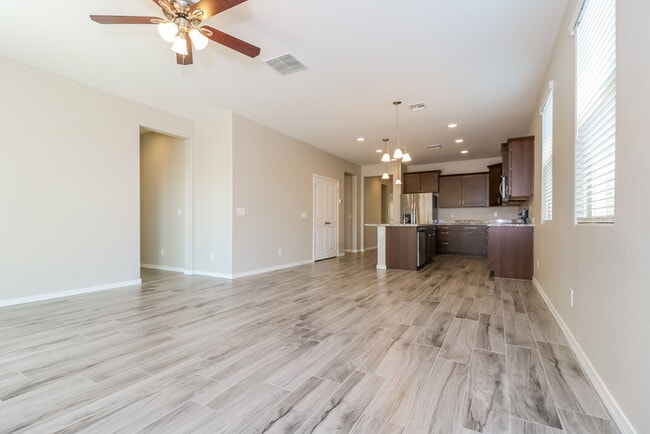 Photo - 23134 N 126th Dr