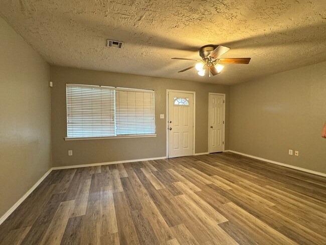 Photo - 1410 NW 50th St