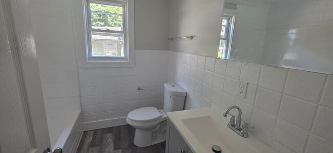 Building Photo - 235 Starr St Unit 1 Rental