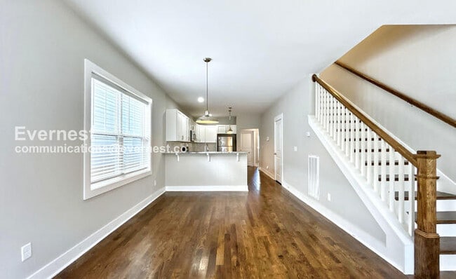 Photo - 1806B 7th Ave N