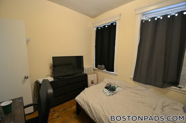 Photo - 105 Peterborough St Unit 9