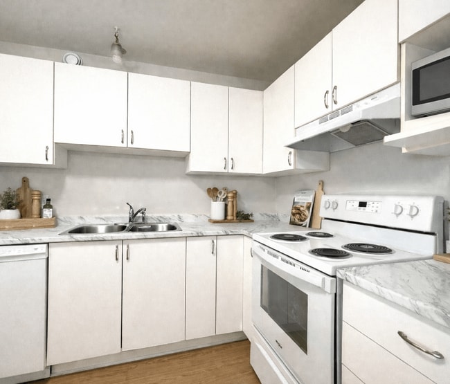 Photo - 360 Acadie Avenue