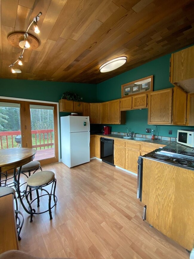 Photo - 342 Chugach Dr Unit 1
