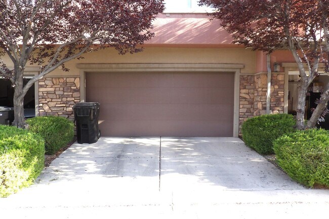 Photo - 3 Bedroom Cedar Crossing Townhome